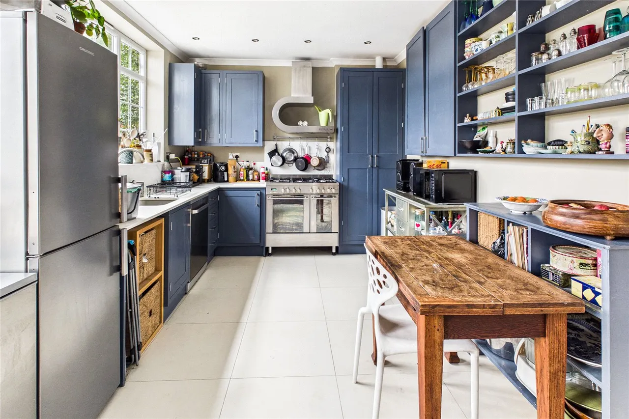 Hillside Road, London, SW2, photo 12