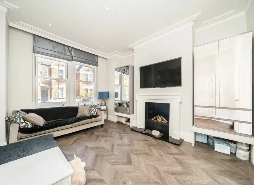 Stirling Road, Stockwell, SW9, photo 4