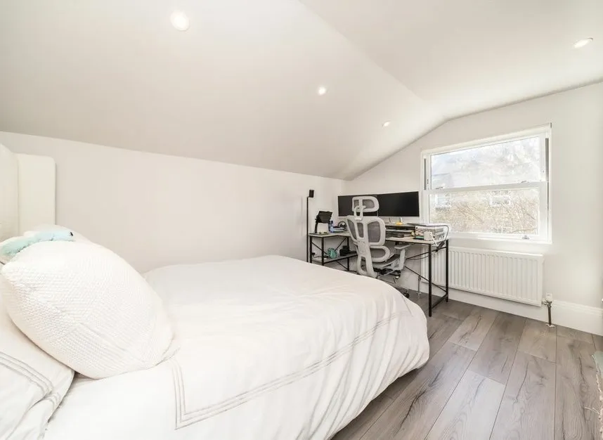 Stirling Road, Stockwell, SW9, photo 8