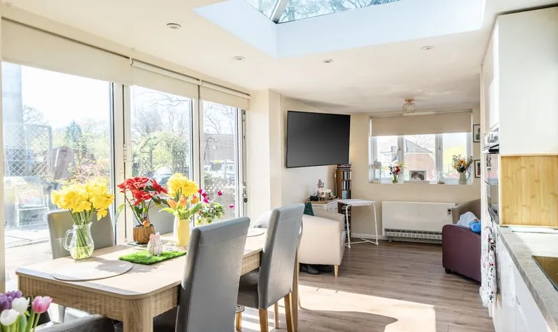 Broome Close, Headley, KT18, photo 8