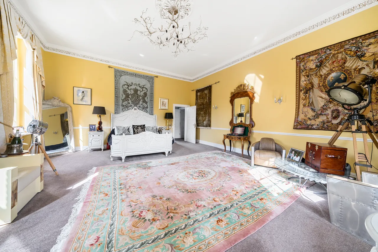 Cobbett Hill Road, Guildford, GU3, photo 3