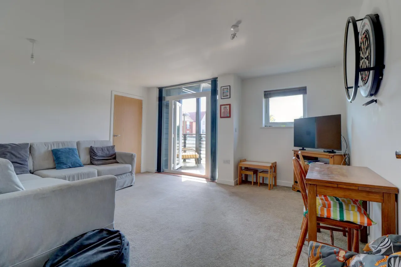 Finn Farm Road, Ashford, TN25, photo 2