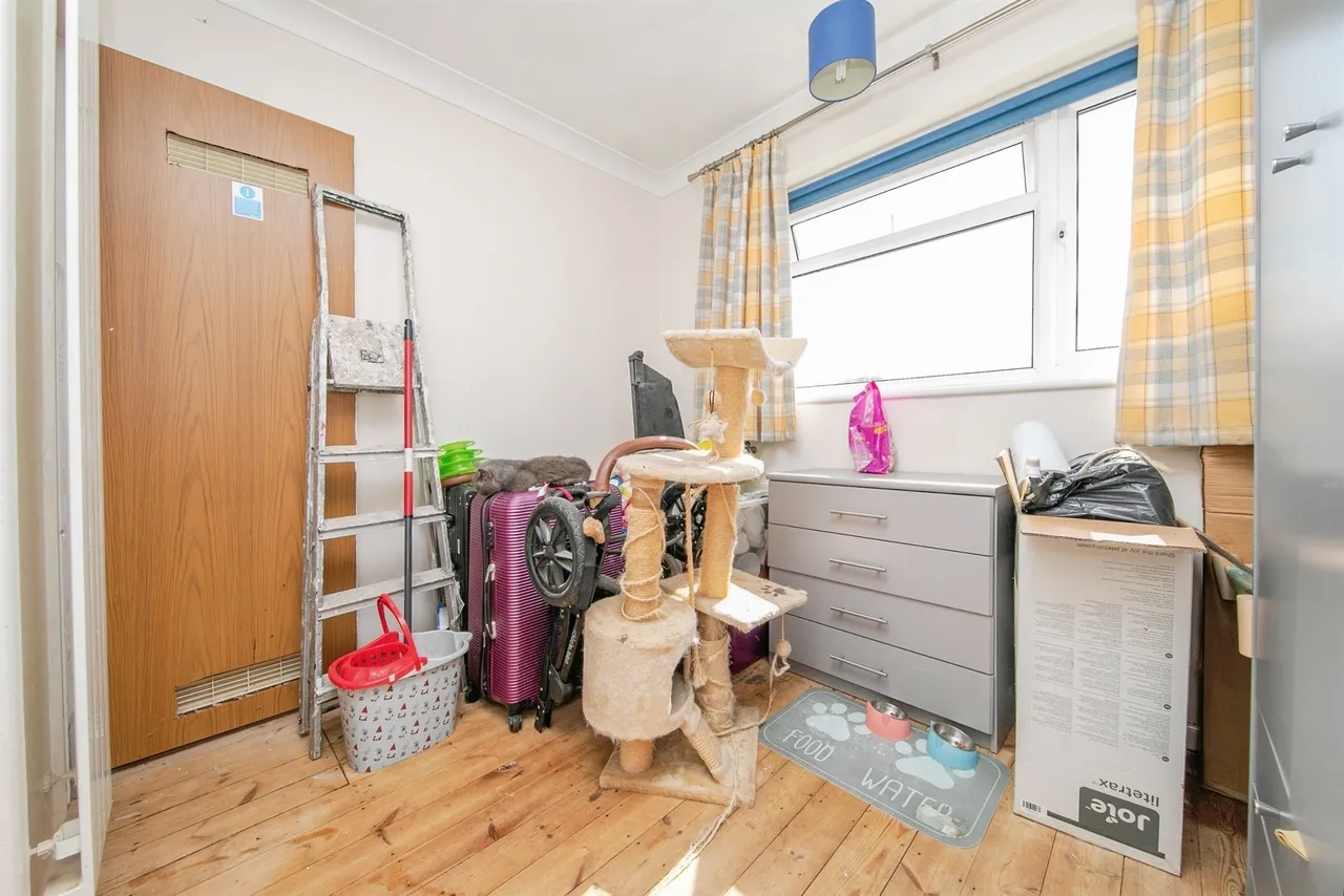 Pembroke Gardens, Holland-On-Sea, Clacton-On-Sea, photo 11
