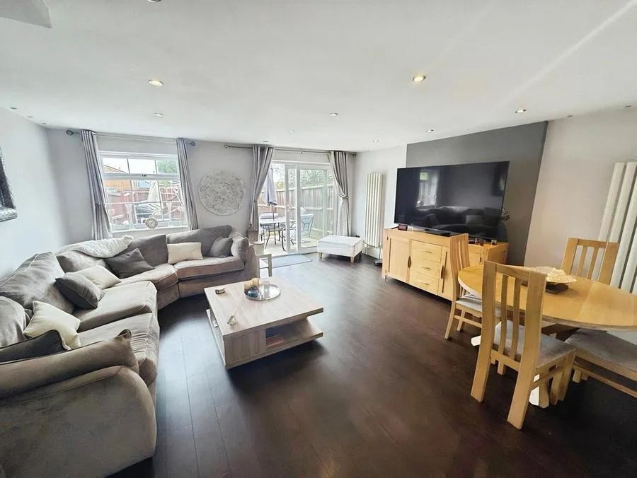 Ashdale Drive, Birmingham, B14, photo 4