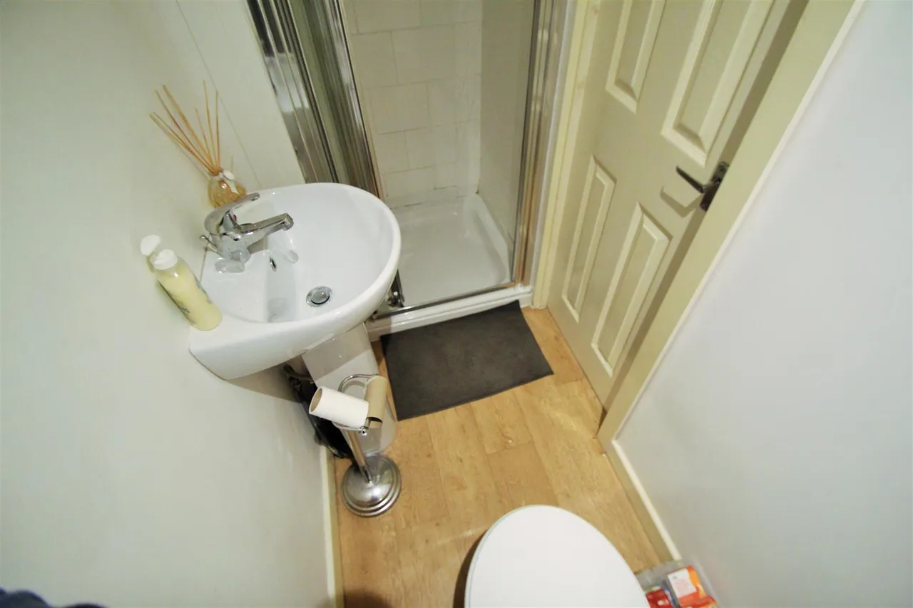 Welton Place, Hyde Park, LS6, photo 8