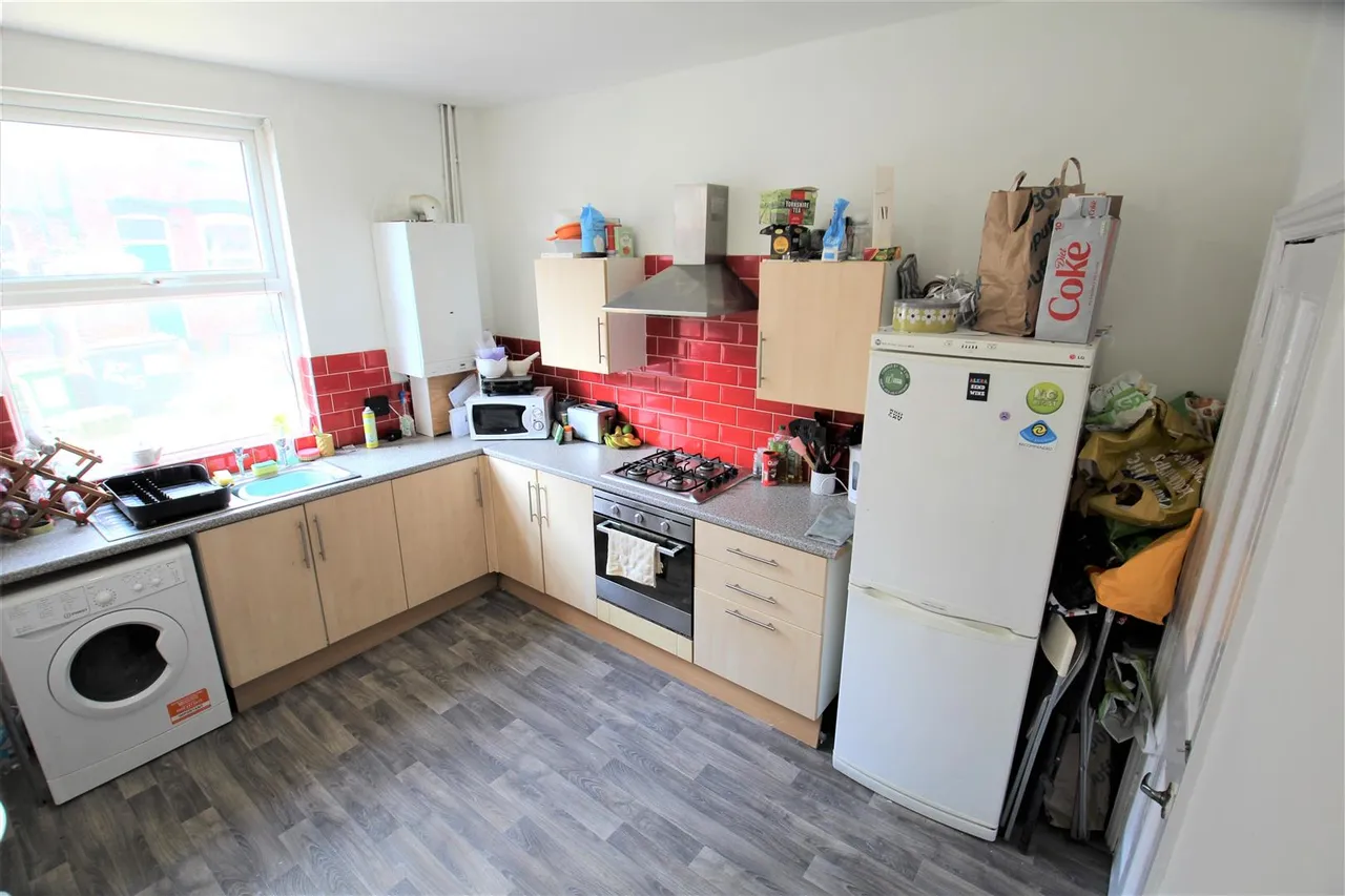 Welton Place, Hyde Park, LS6, photo 3