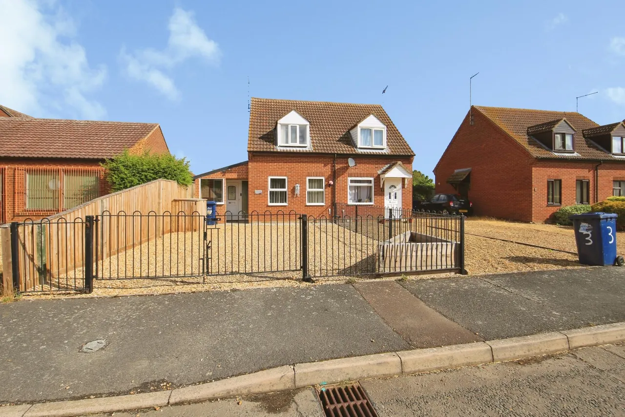 1 bed house for sale, Red Barn, Peterborough, PE7
