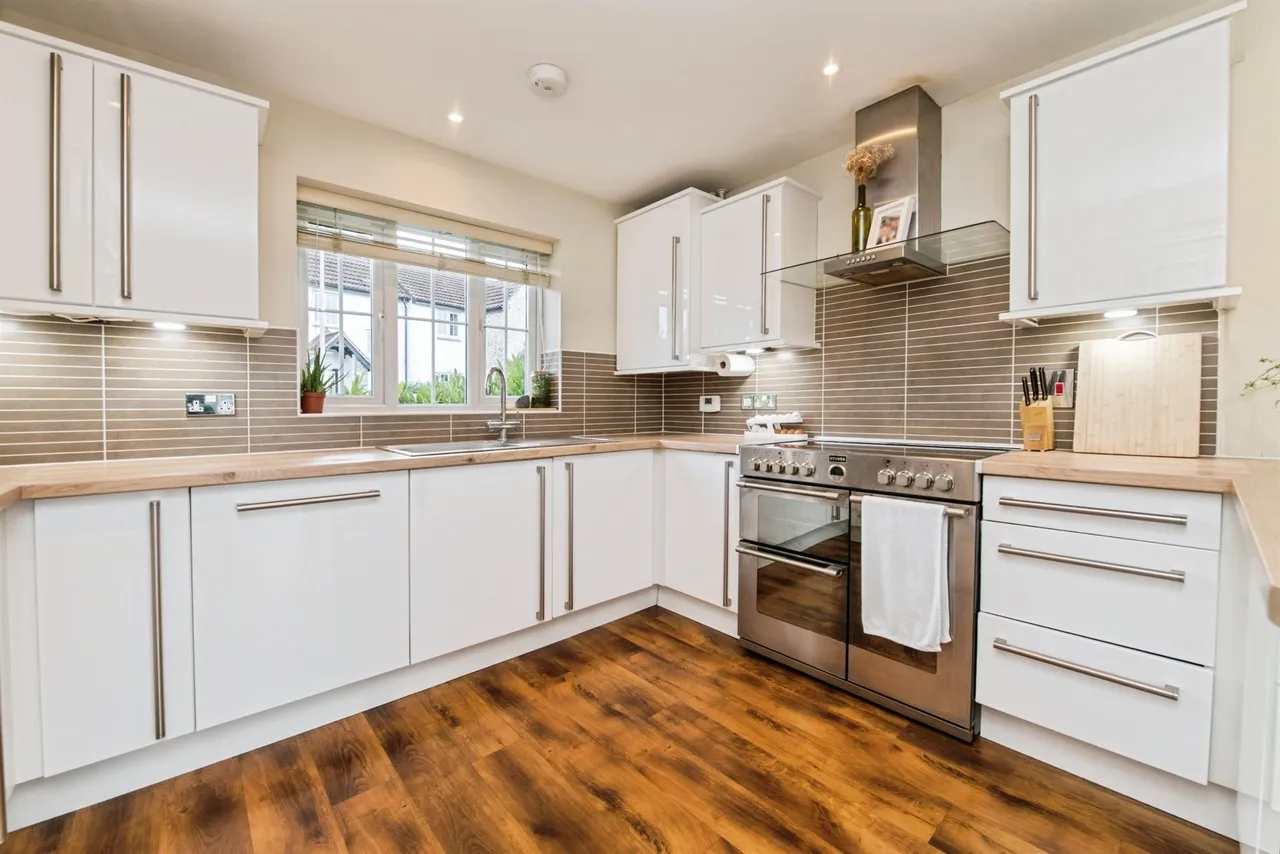 Flax Meadow Lane, Axminster, photo 5