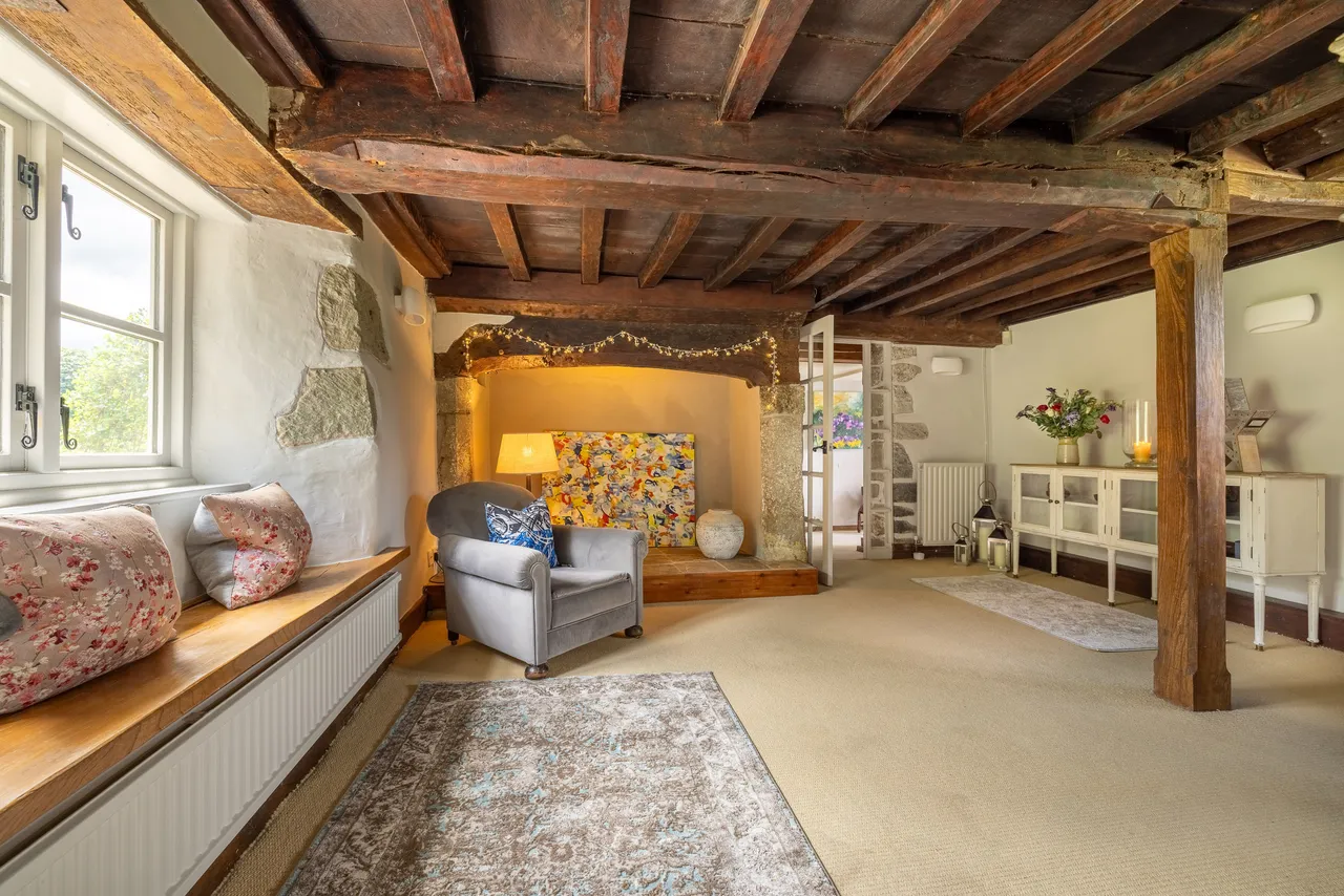 Zeals Row, Warminster, BA12, photo 7