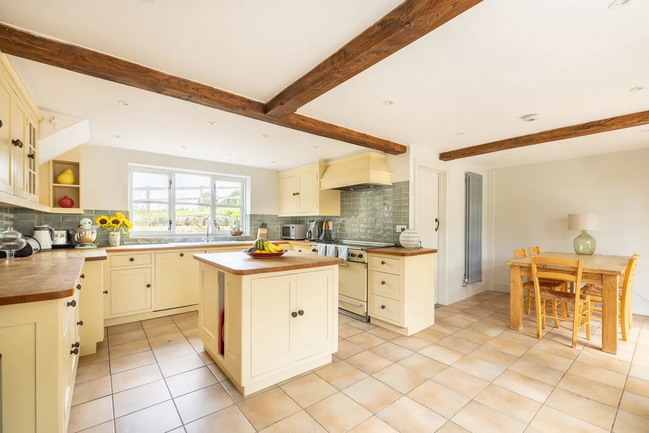 Zeals Row, Warminster, BA12, photo 5