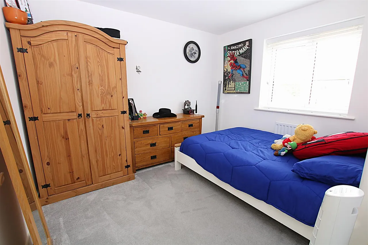 Watermill Way, Collingtree, photo 11