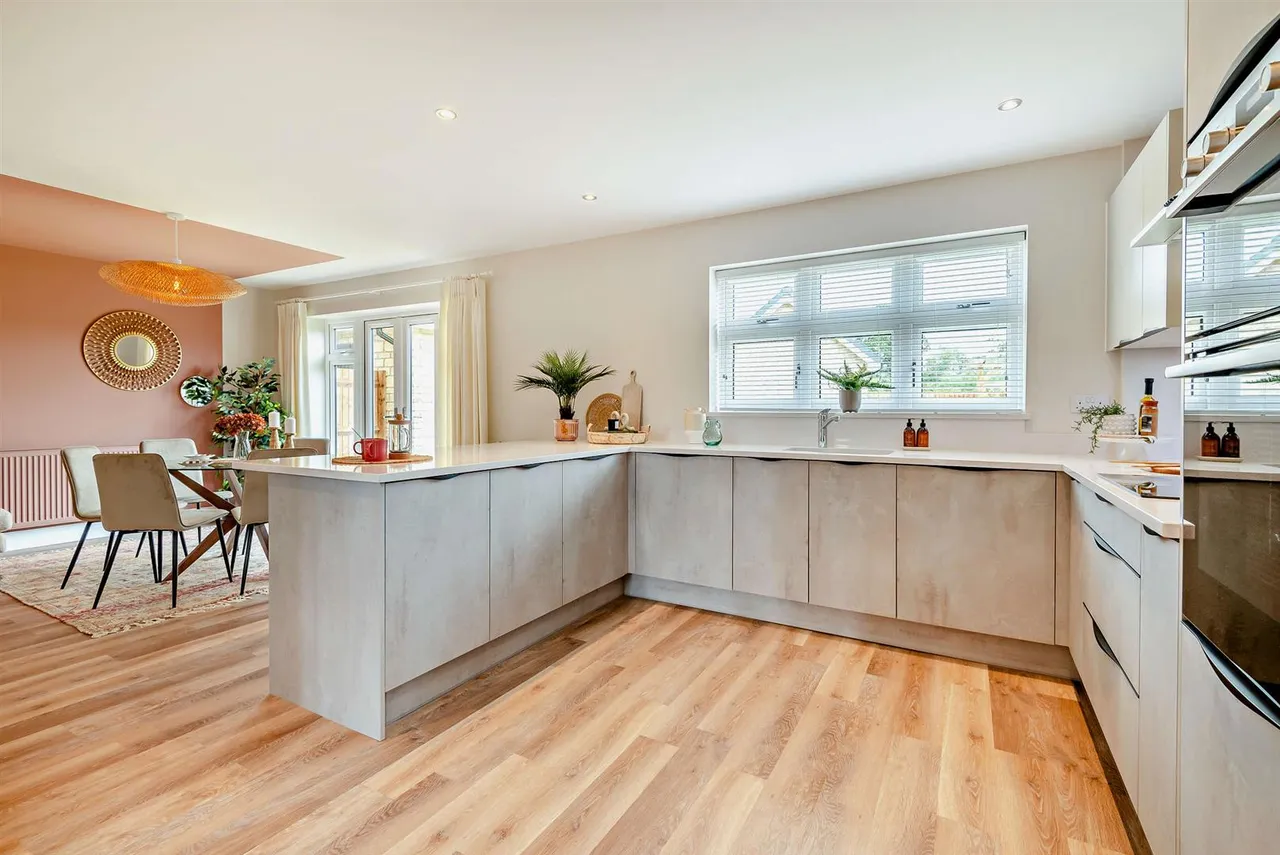 Lackham Place, Rowden Park Garden Village, SN15, photo 2