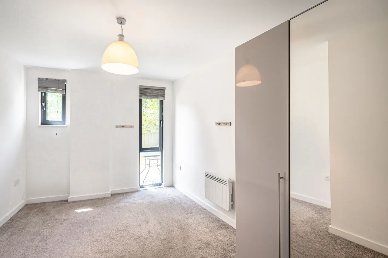 Flat 26 Arc Court, 1 Friern Barnet Road, London, photo 5