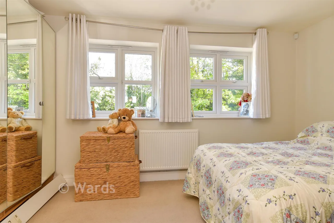 Lambourne Close, Farningham, DA4, photo 5