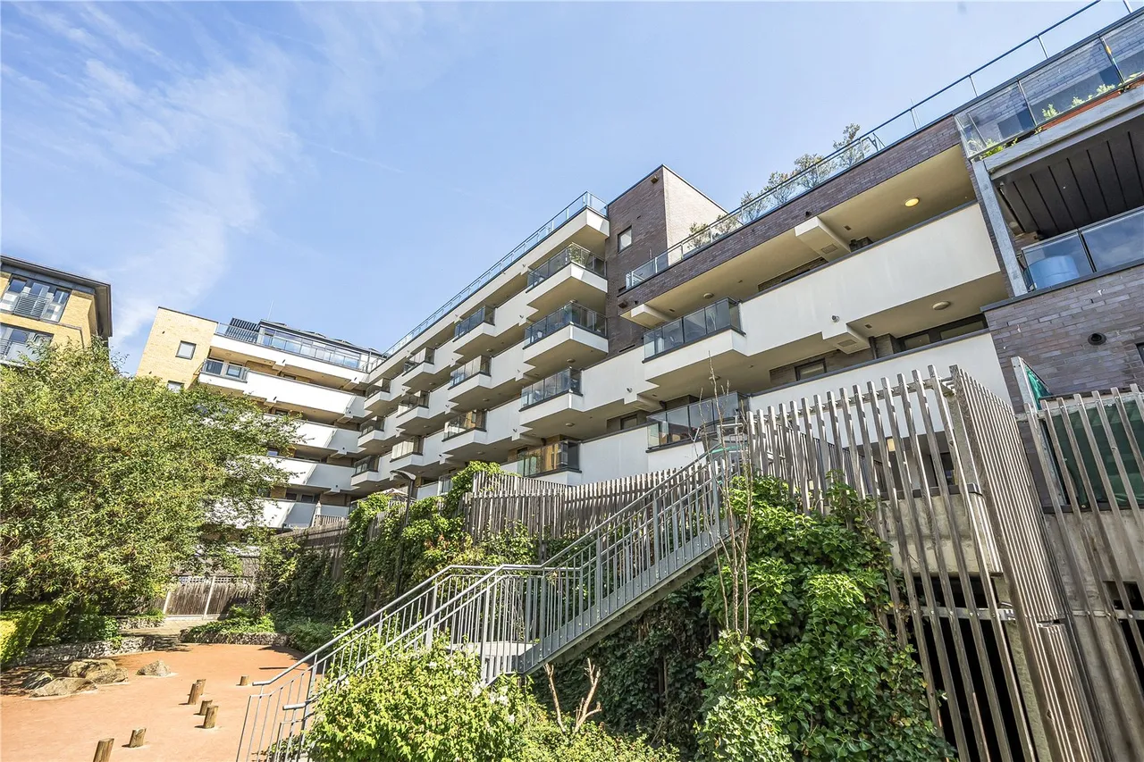 Spa Road, London, SE16, photo 22