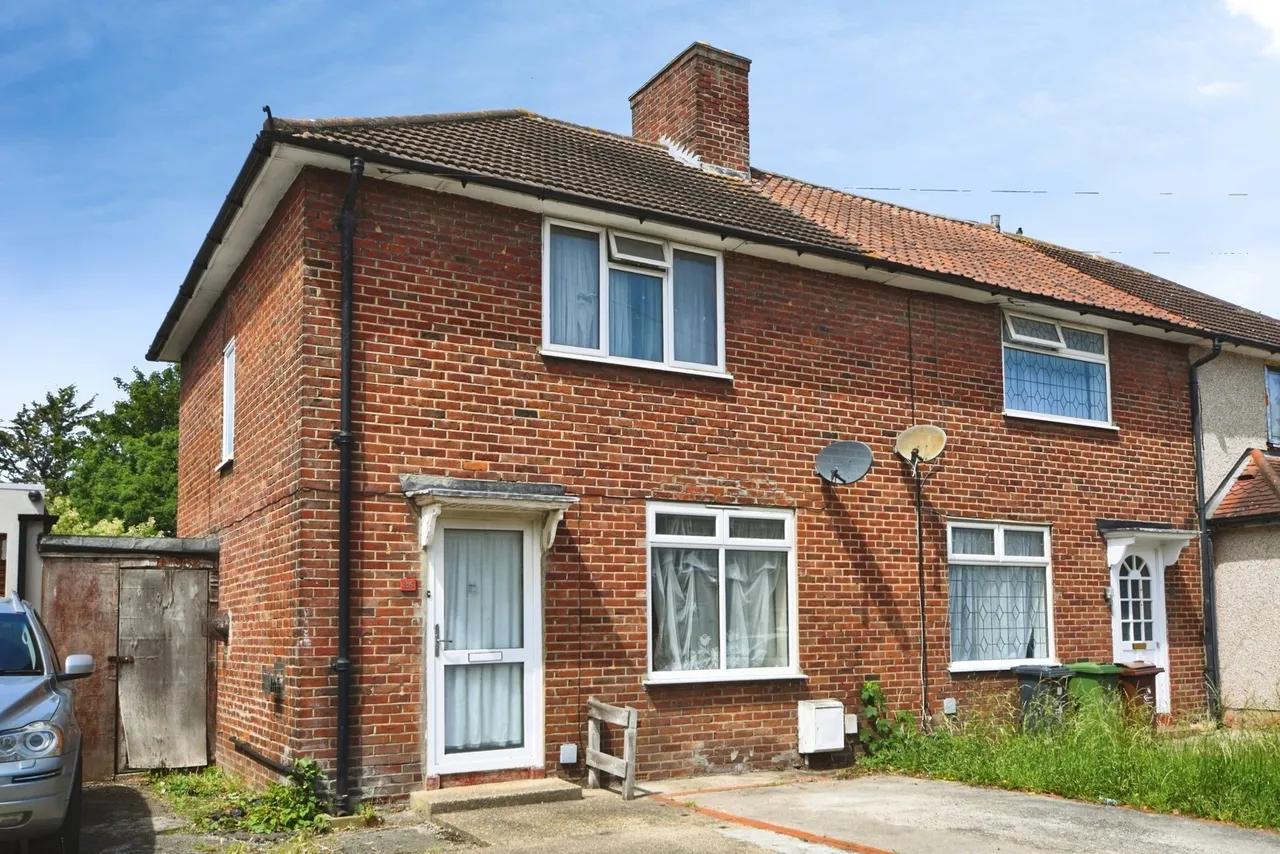 3 bed house for sale — Cartwright Road, Dagenham, Essex, RM9