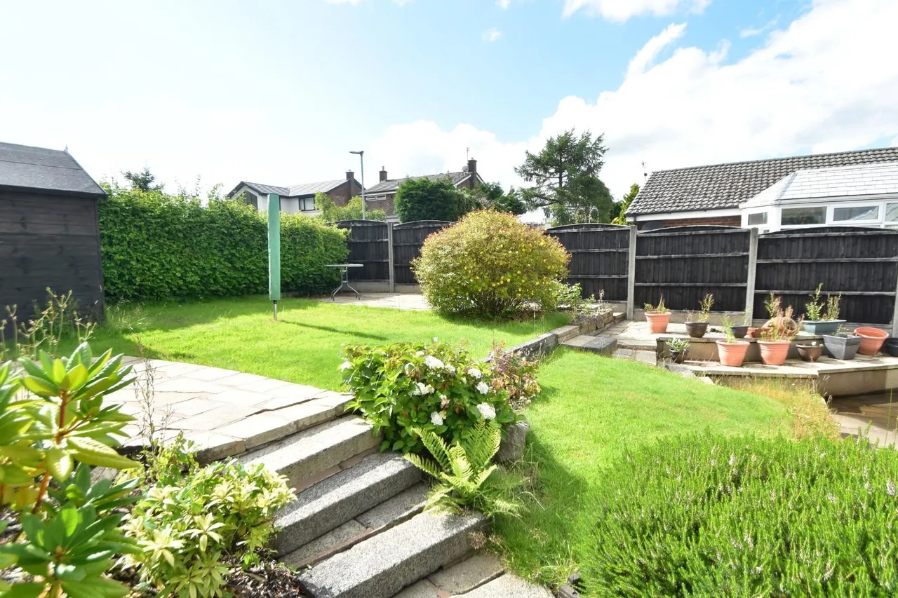 Adlington Close, Bury, Lancashire, BL8 2HS, photo 7