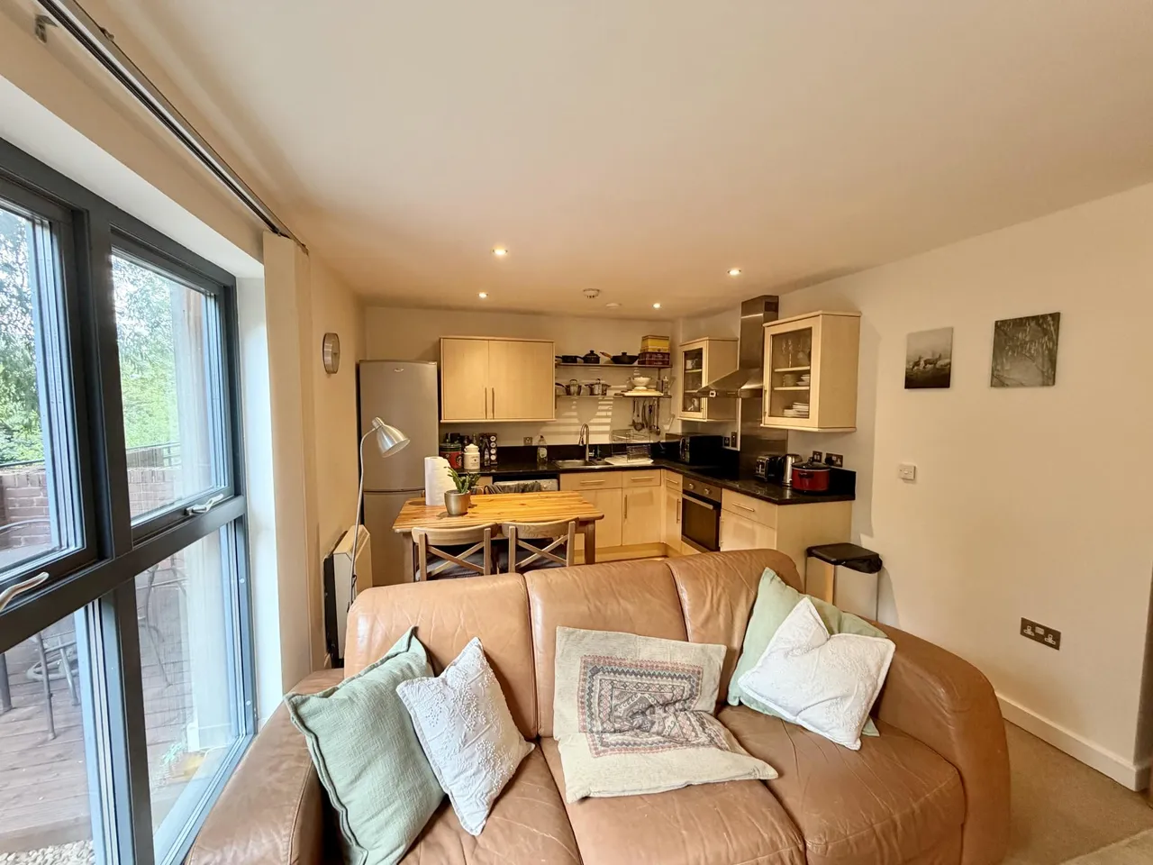 adelaide Lane, Sheffield, S3, photo 6