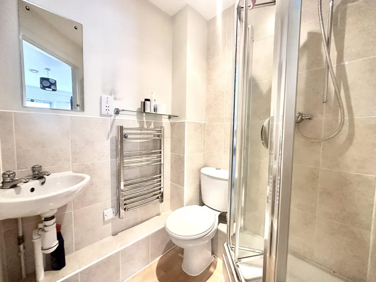 adelaide Lane, Sheffield, S3, photo 11
