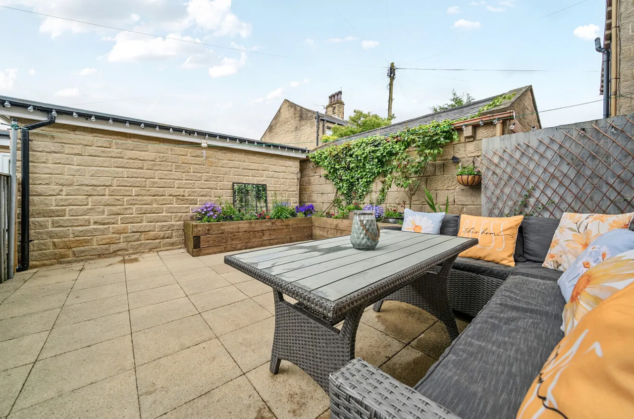 Woodland View, Calverley, LS28, photo 11