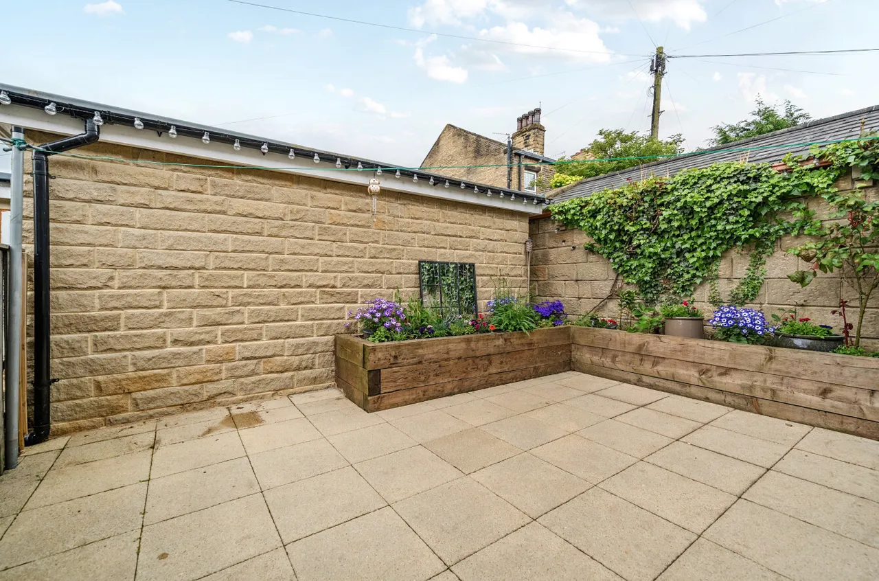 Woodland View, Calverley, LS28, photo 13
