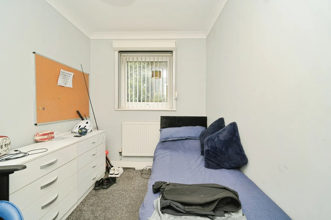 Hooten Lane, Leigh, WN7, photo 13
