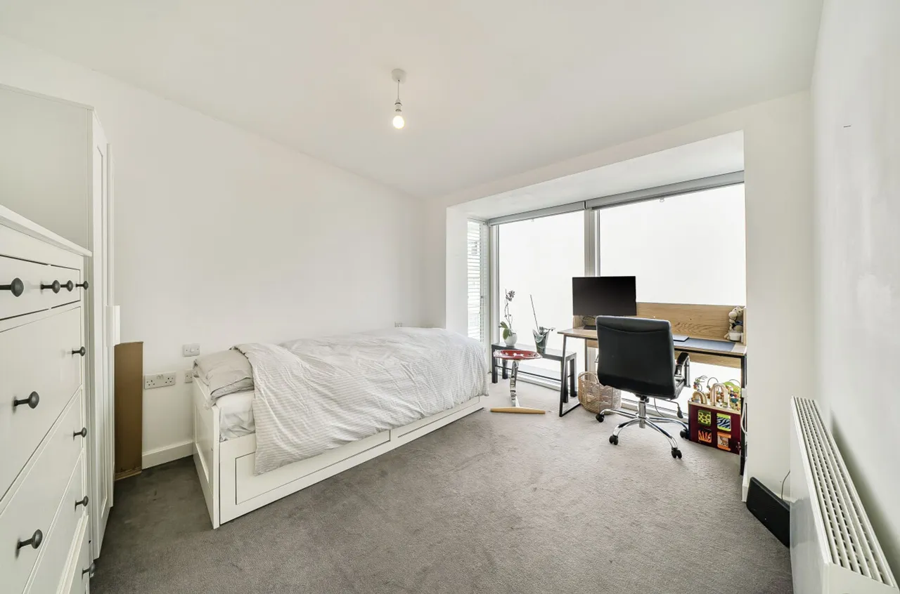 Flat 3, 1 Holland Grove, London, London, SW9 6DG, photo 10