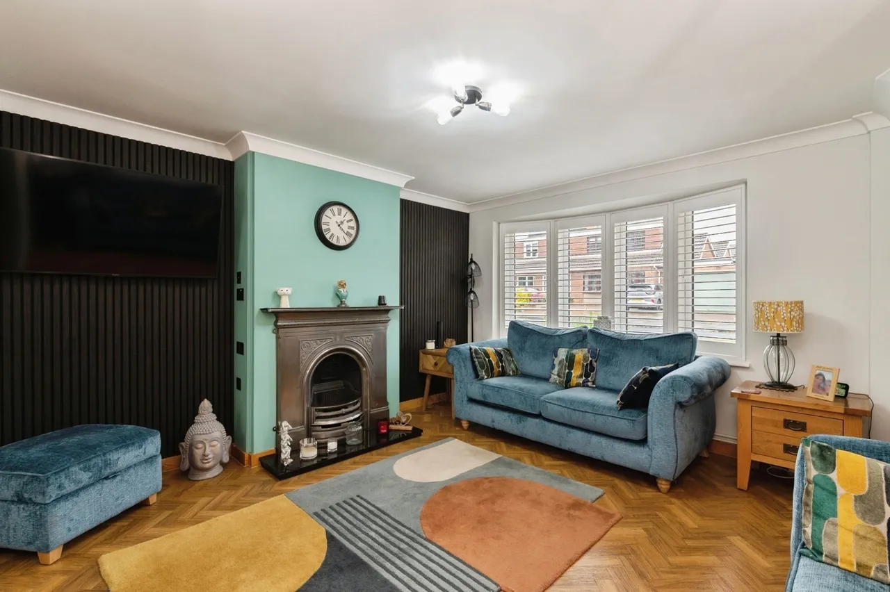 Magnolia Way, Pilgrims Hatch, Brentwood, Essex, CM15, photo 5