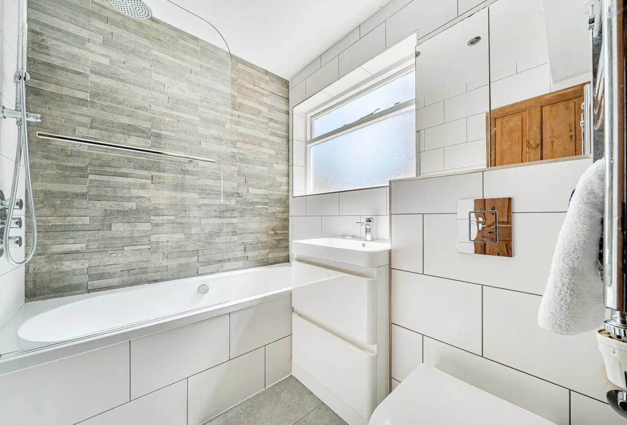 Tankerville Road, London, SW16 5LL, photo 9