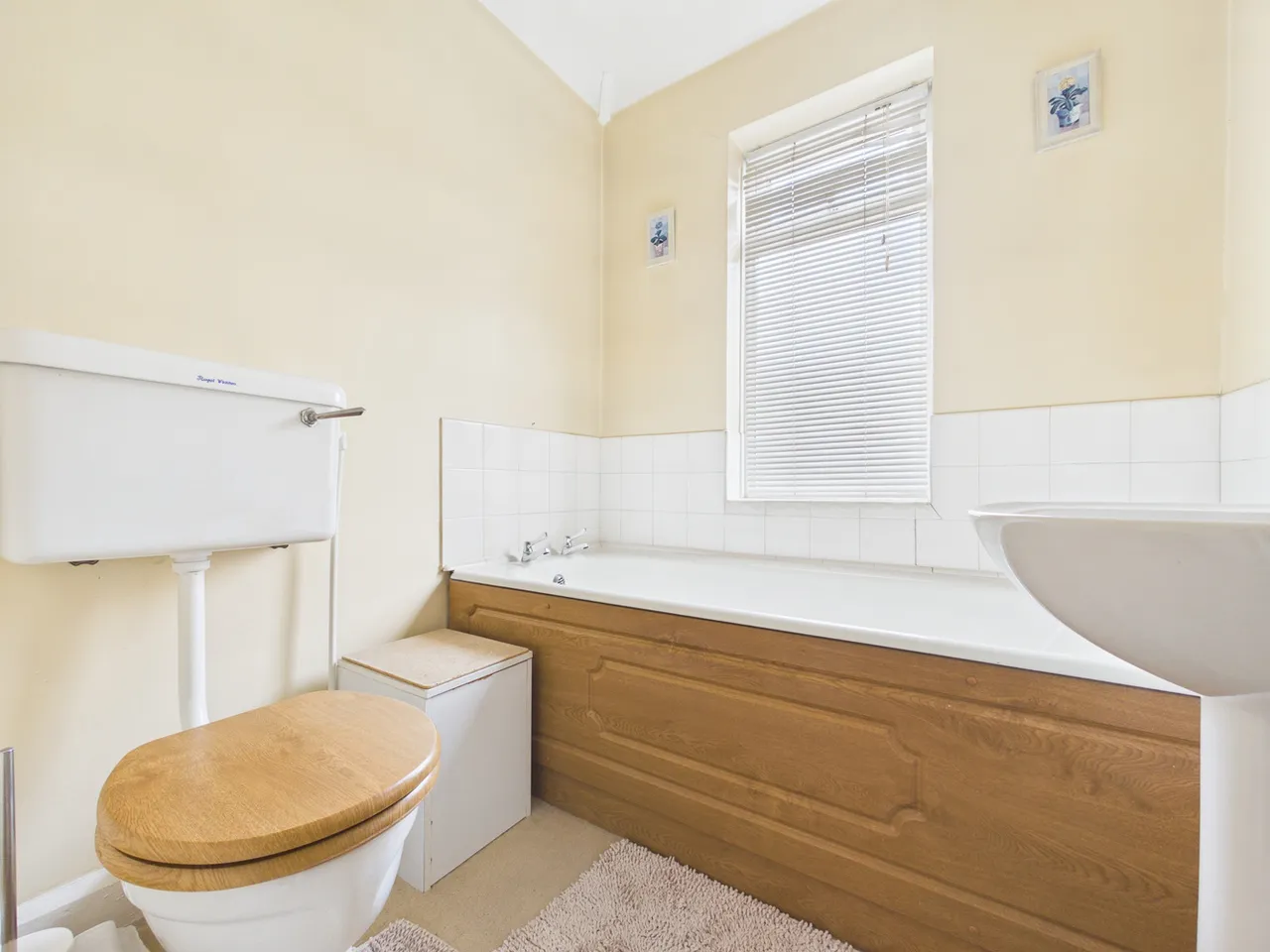 Mill End Road, High Wycombe, HP12, photo 9