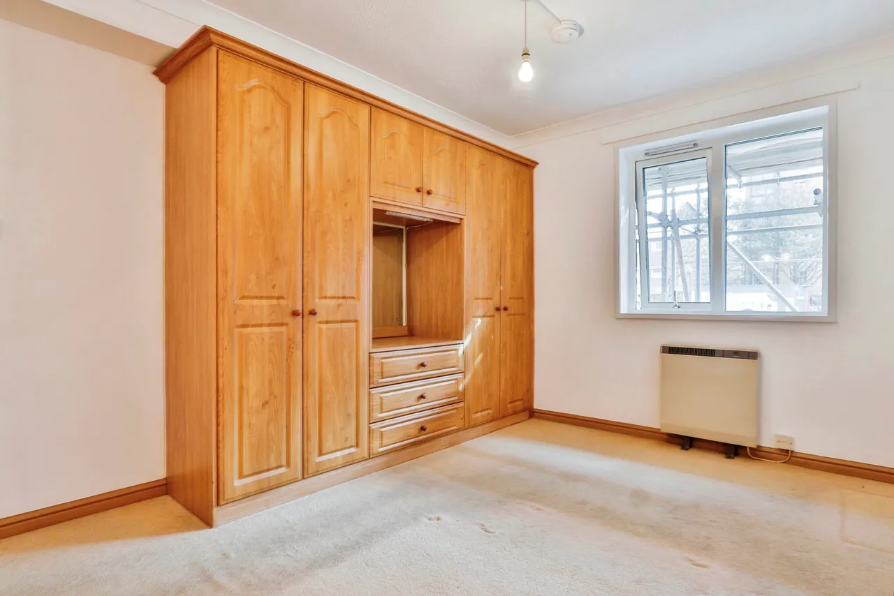 9 Lagland Street, Poole, photo 5