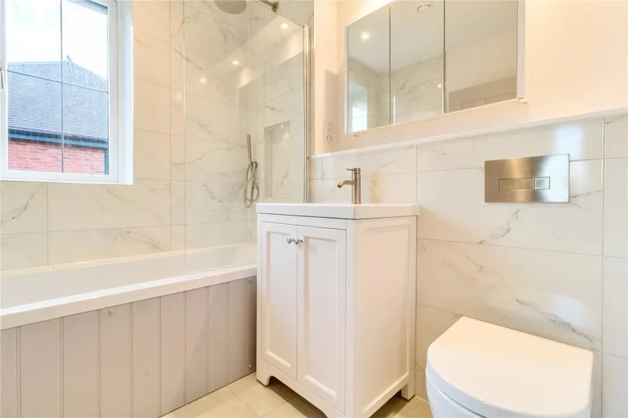 Alexander Gardens, Binfield, RG42, photo 8