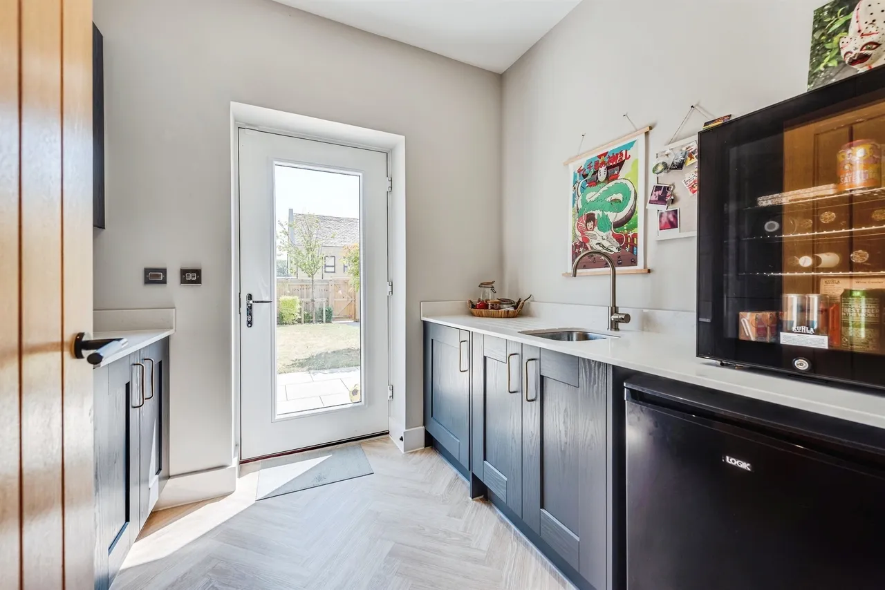 Saxon Drive, Moreton-In-Marsh, photo 8