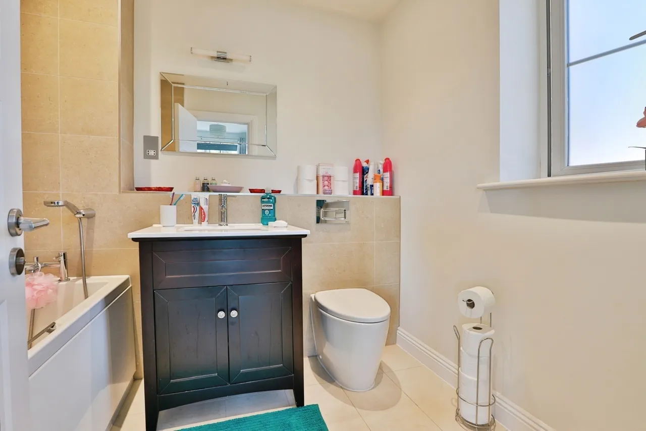 Royal Close, Christchurch, BH23, photo 8