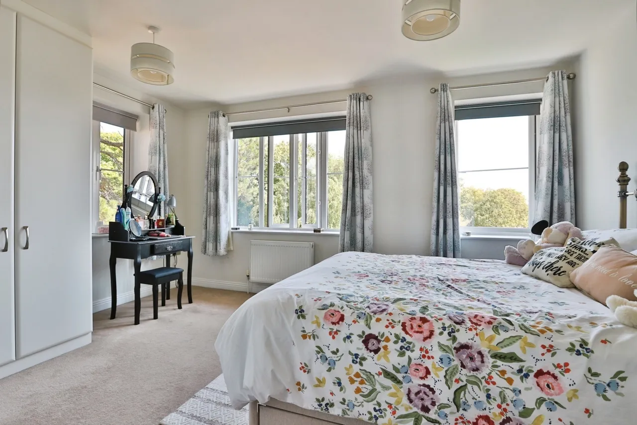 Royal Close, Christchurch, BH23, photo 7