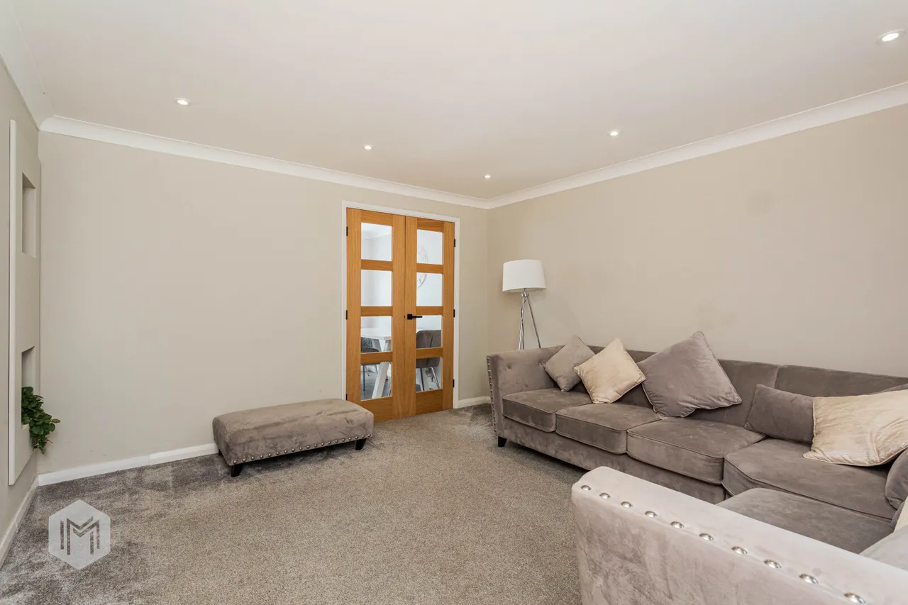 Oakworth Drive, Bolton, BL1 7BB, photo 11