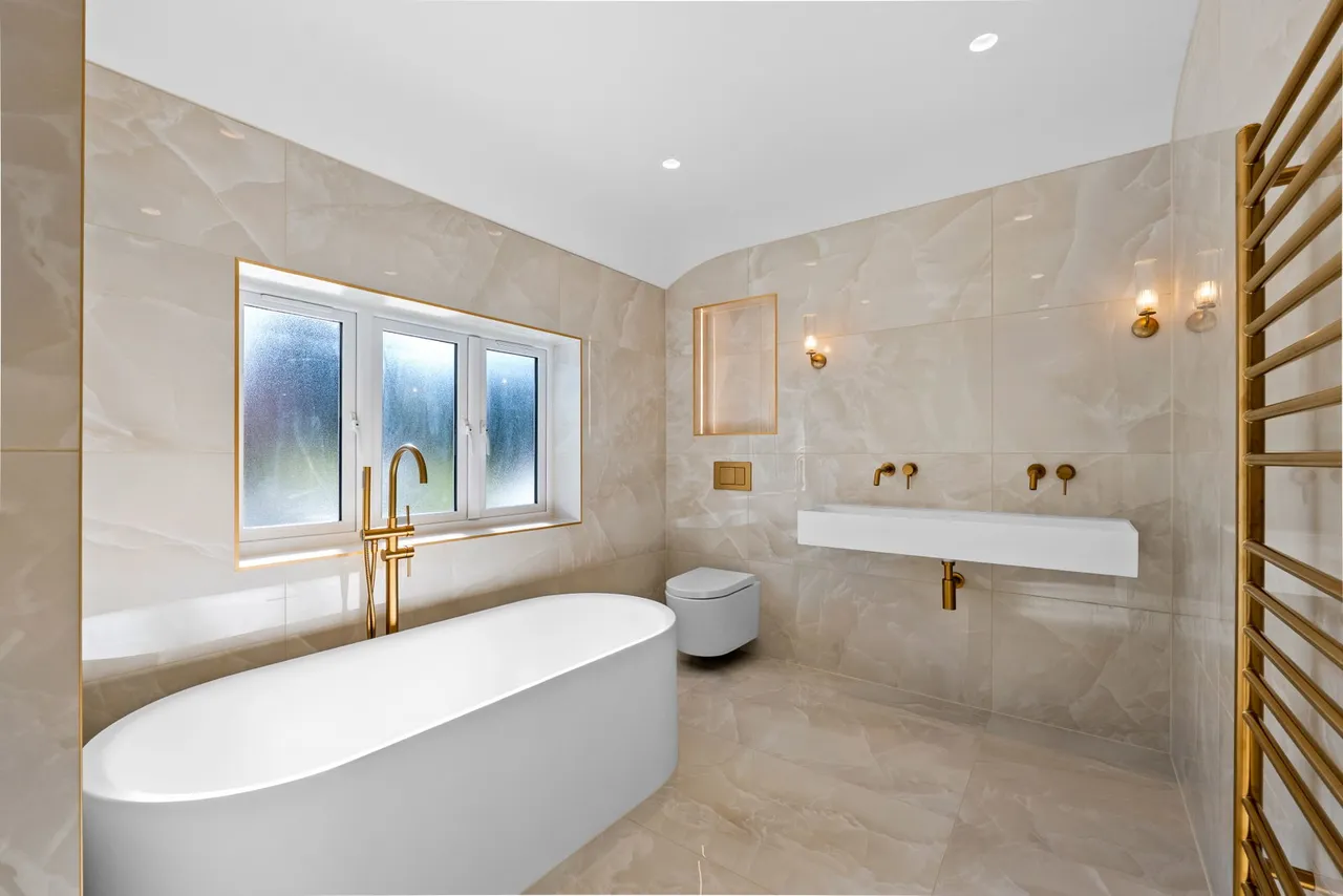 Longdown Lane South, Epsom, KT17, photo 24