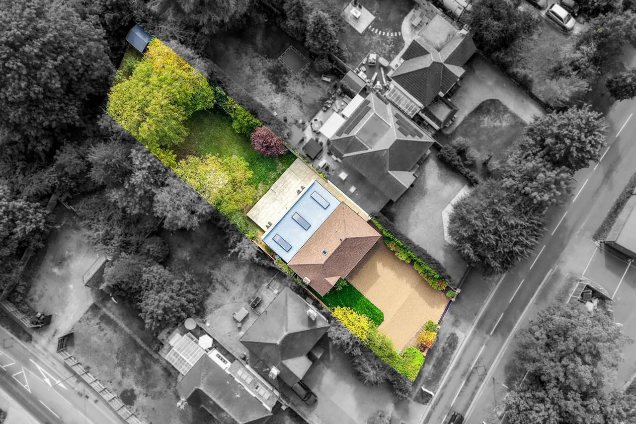 Longdown Lane South, Epsom, KT17, photo 32