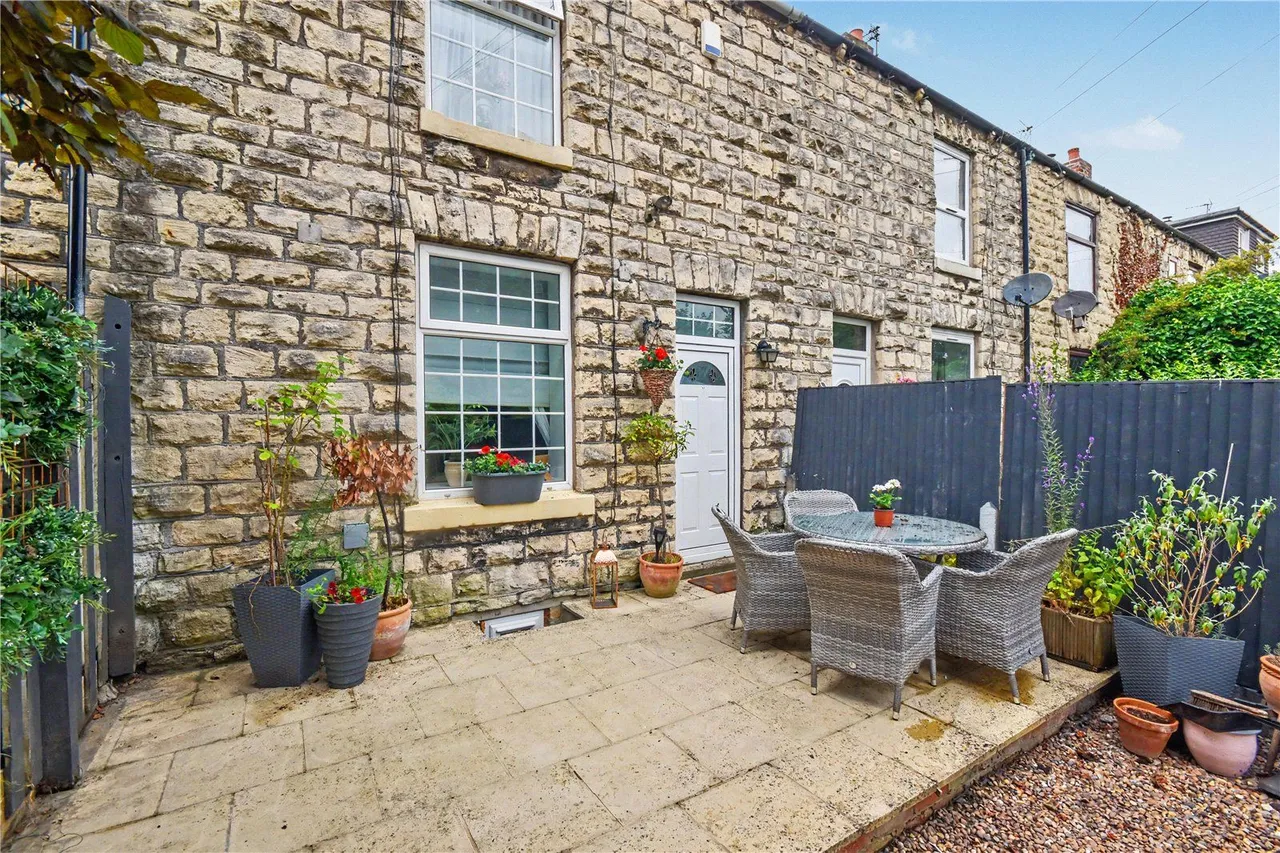 The Crescent, Micklefield, LS25, photo 17
