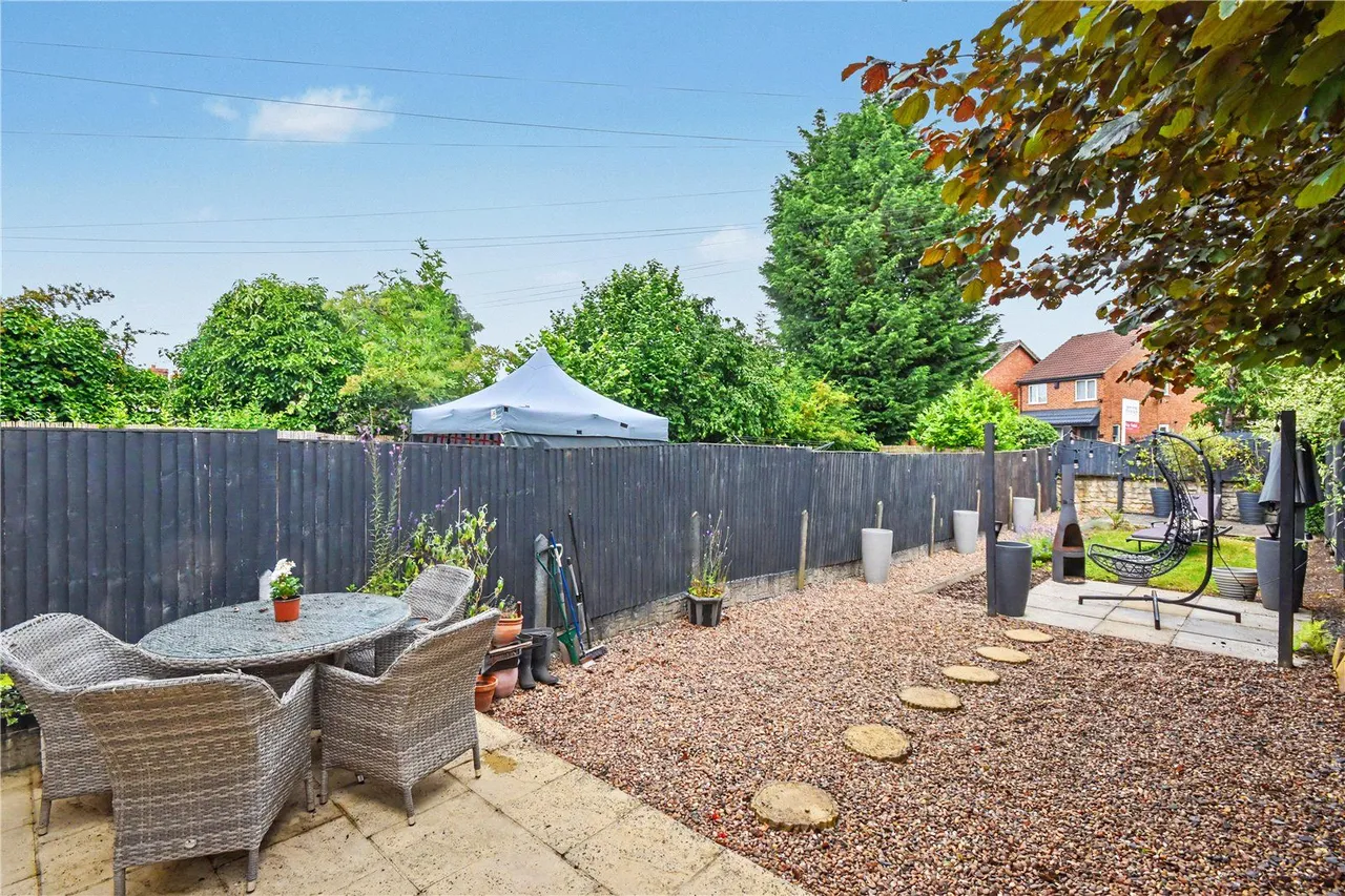 The Crescent, Micklefield, LS25, photo 7