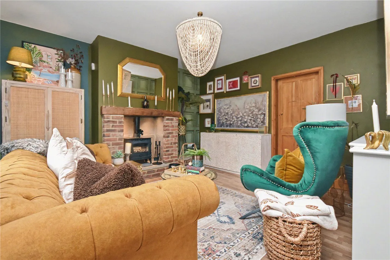 The Crescent, Micklefield, LS25, photo 5