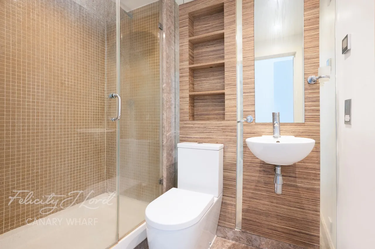 City Tower, Limeharbour, E14, photo 10