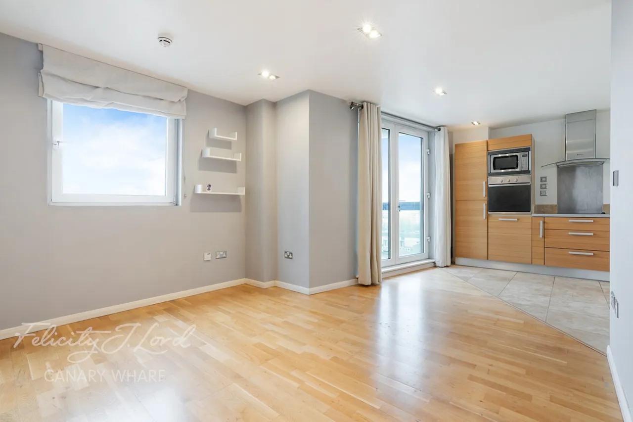 City Tower, Limeharbour, E14, photo 6