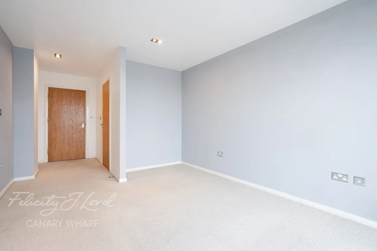 City Tower, Limeharbour, E14, photo 11