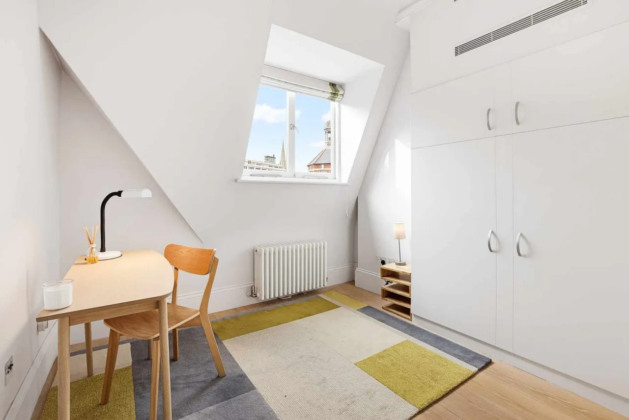 Kensington Court, London, W8, photo 14