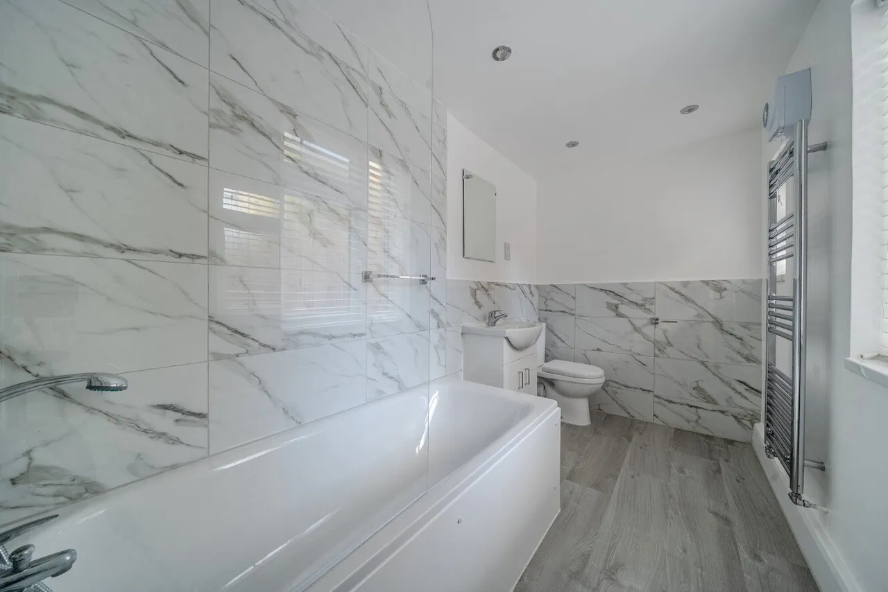 Abdale Road, London, W12, photo 6