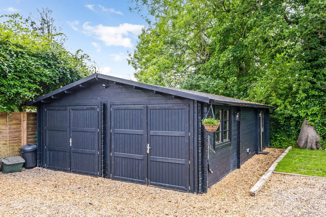 One Pin Lane, Farnham Common, SL2, photo 6
