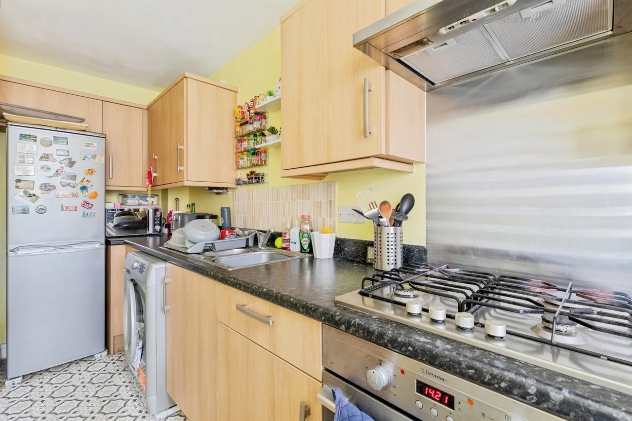 Manders Croft, Southam, photo 5