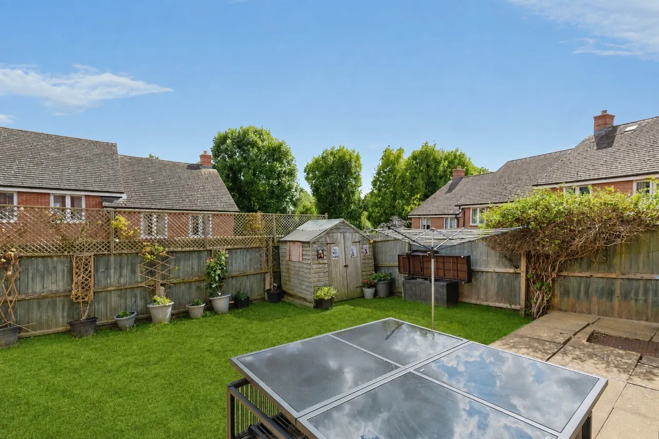 Manders Croft, Southam, photo 12