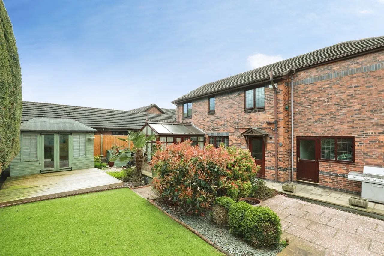 Acorn Close, Winsford, Cheshire, CW7, photo 2